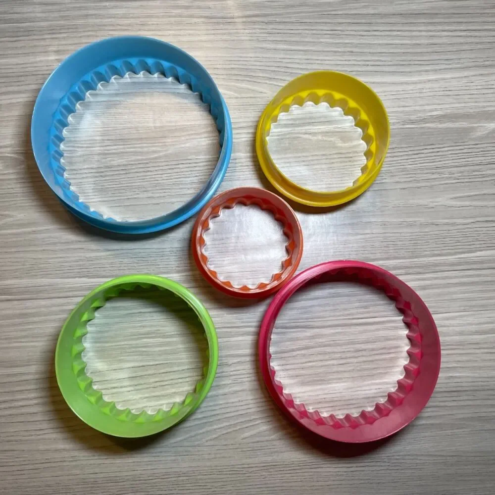 Way to Celebrate! | 5 Piece Double Sided Circle and Scalloped Cookie Cutters